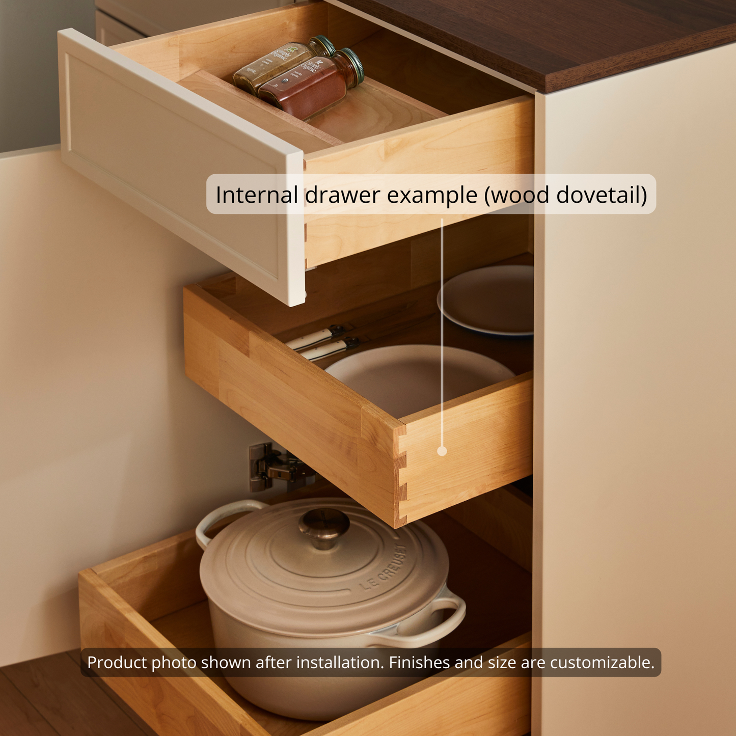 Base - Door (Left Hinge) + 1 Drawer & 2 Internal Pull-Outs